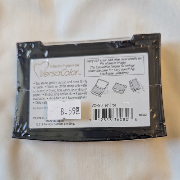 2 for $12 VersaColor Ultimate Pigment Ink "White" plastic sealed inkpad NWT - Picture 2 of 2